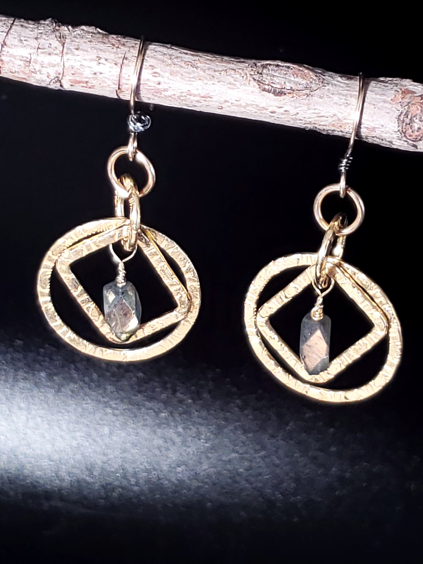 Multi stone textured geometric earrings