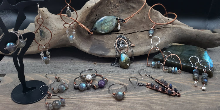 Midnight Magick Labradorite