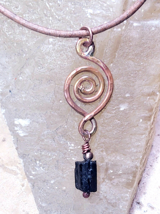 Spiral dangle necklace